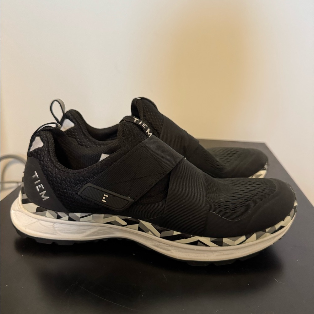TIEM Slipstream - Black Geometric Cycle Shoes with SPD cleats